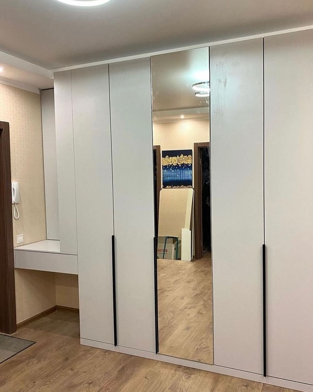 Распашные шкафы-Шкаф с распашными дверями на заказ «Модель 74»-фото2